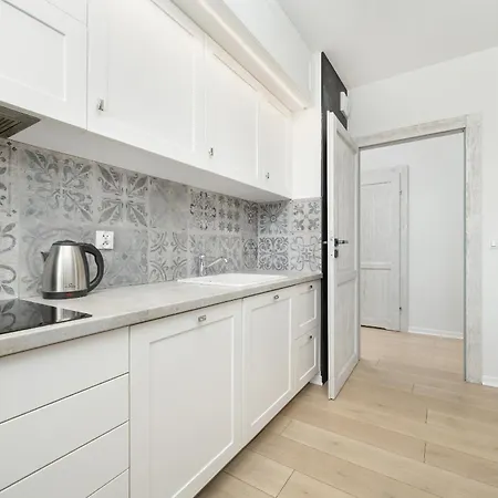 Appartamento Wyjatkowy Z Parkingiem Dla 6 Osob By Renters Breslavia